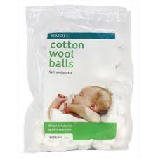 Numark Cotton Wool Balls 100 pack